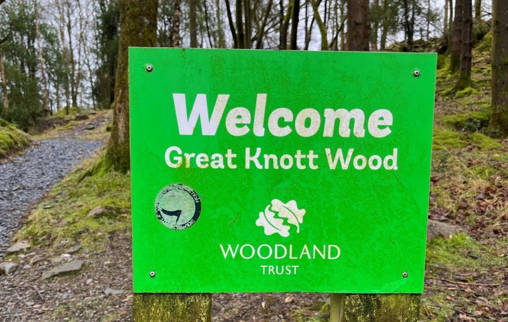 Sign post for Great Knott Wood